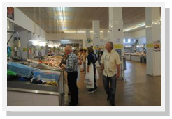 Las ayudas institucionales de la Xunta van destinadas a los mercados y centros comerciales